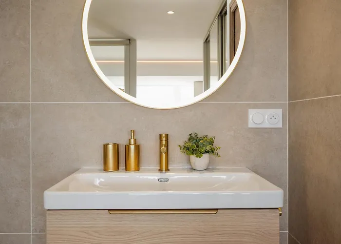 La Douce Folie Luxury With Terrace In Naturist Village アグド