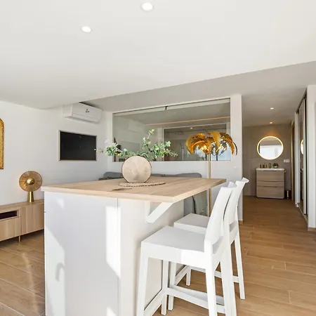 La Douce Folie Luxury With Terrace In Naturist Village בית נופש אגדה